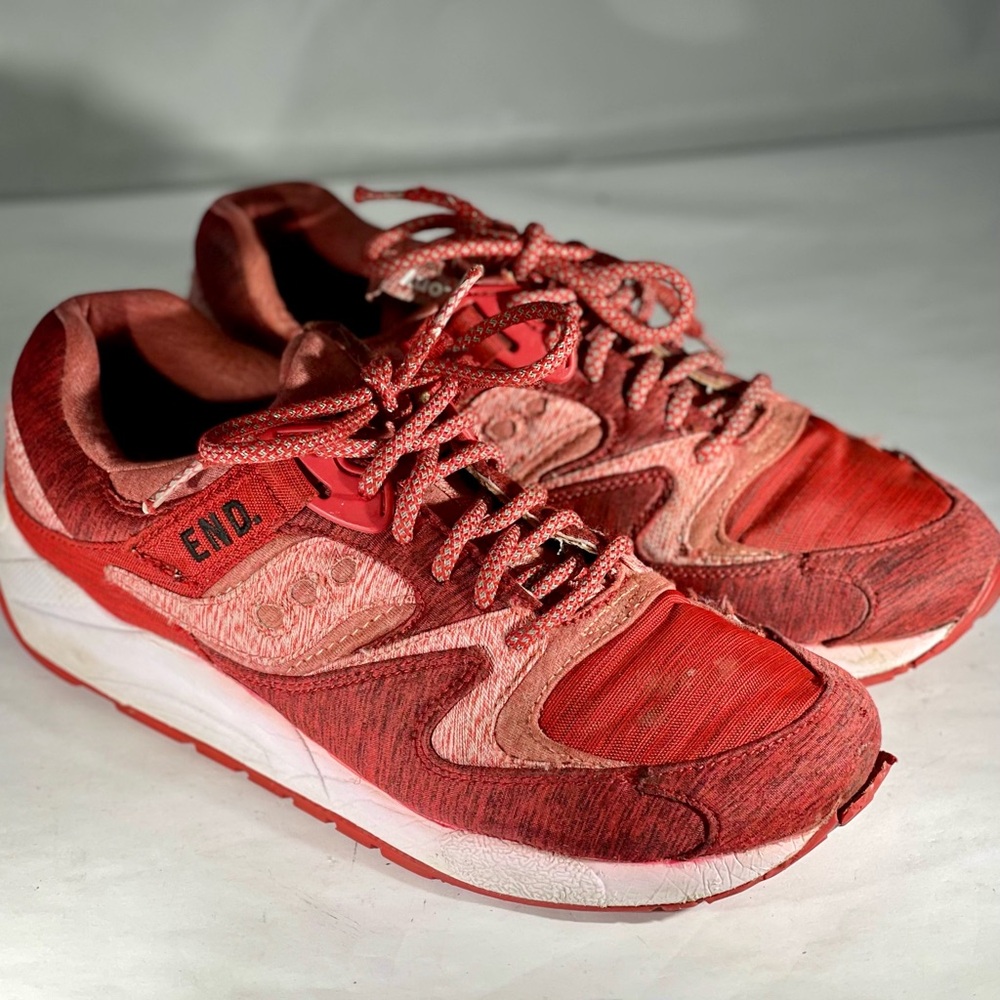 END. x Saucony Grid 9000 "Red Noise".